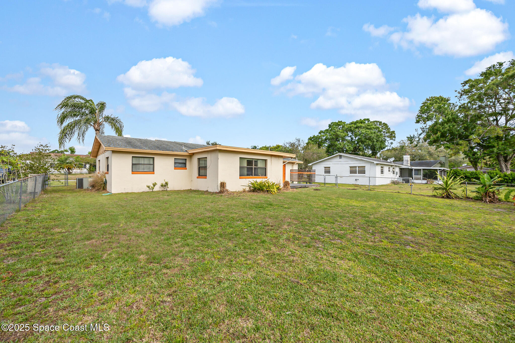 623 Hillcrest Avenue - Photo 5