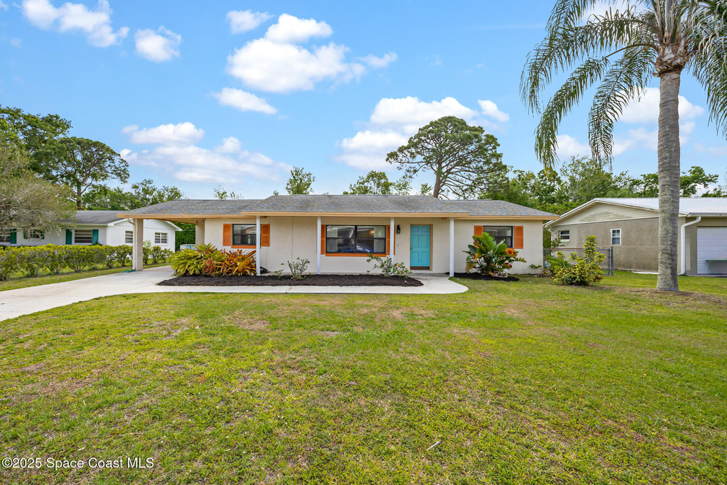 623 Hillcrest Avenue - Photo 0