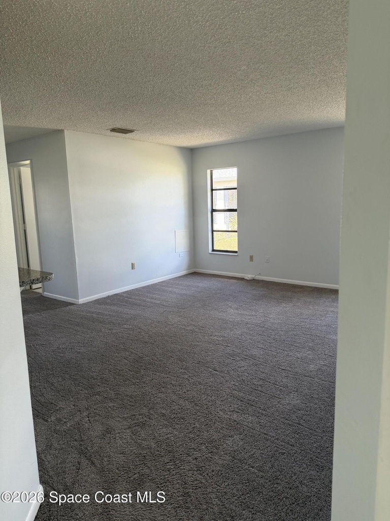 53 Nw Emerson Drive Nw - Photo 8