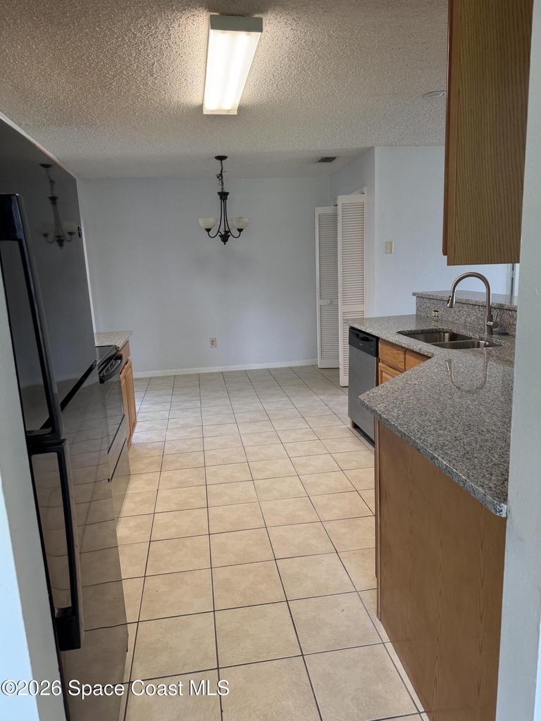 53 Nw Emerson Drive Nw - Photo 2