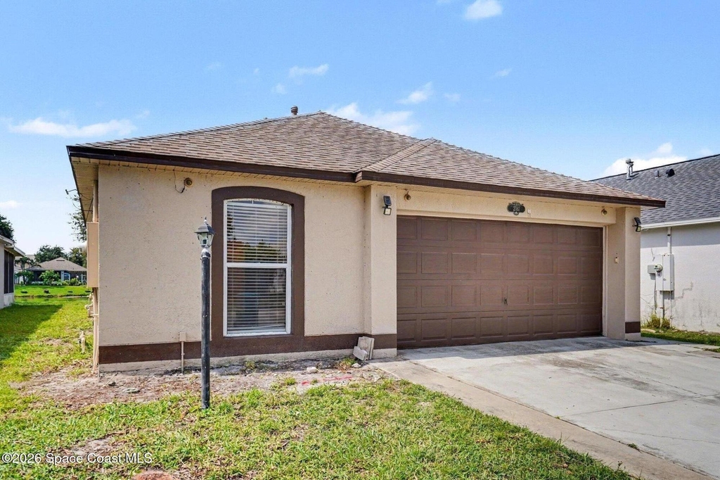 2781 Maderia Circle - Photo 1