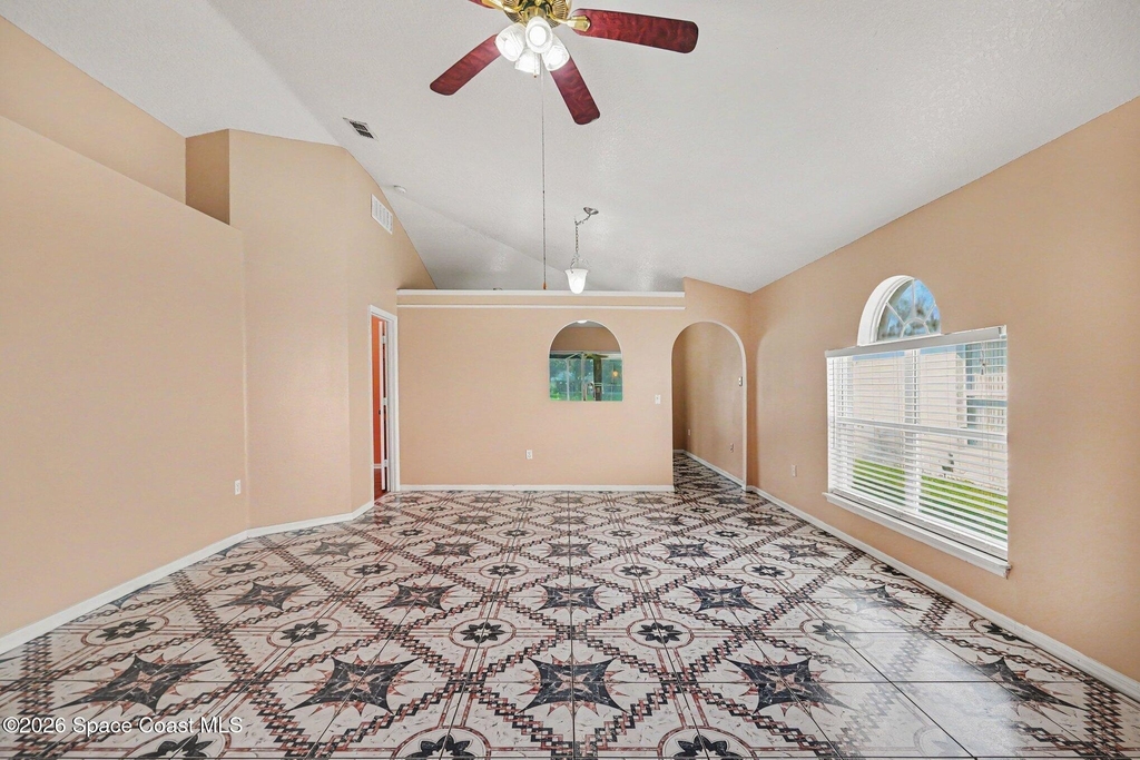 2781 Maderia Circle - Photo 5