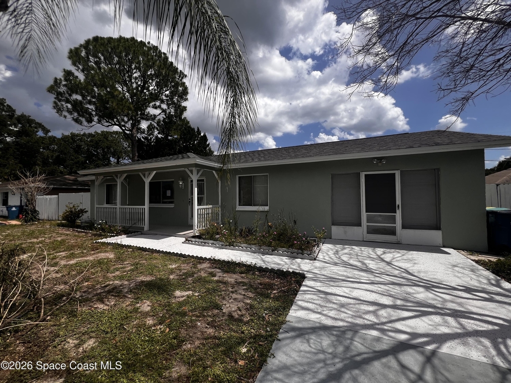 660 Fernandina Street Nw - Photo 0