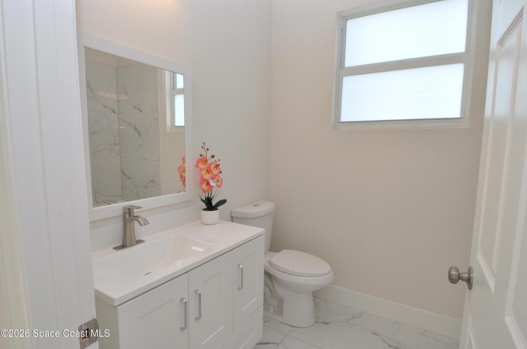 1043 Walden Boulevard Se - Photo 12