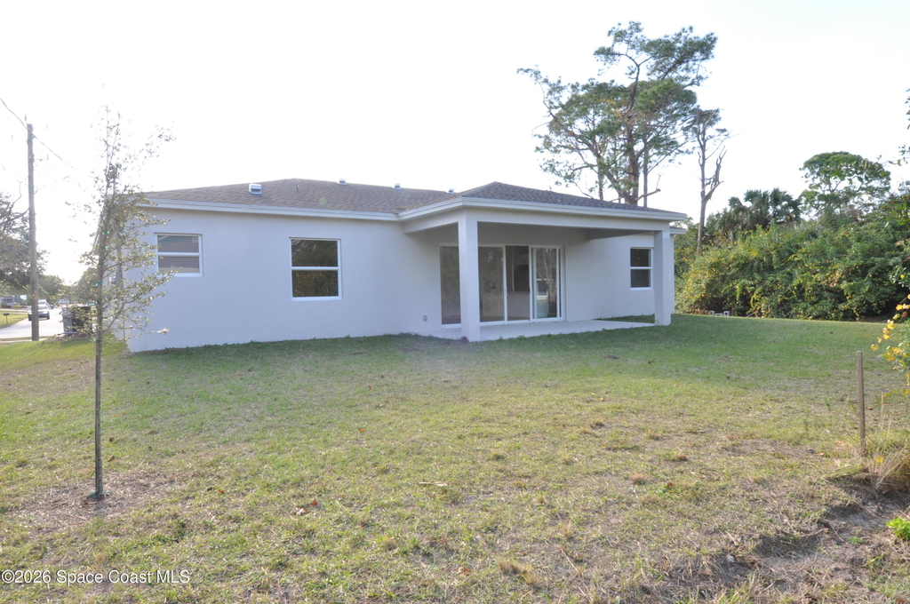 1043 Walden Boulevard Se - Photo 25