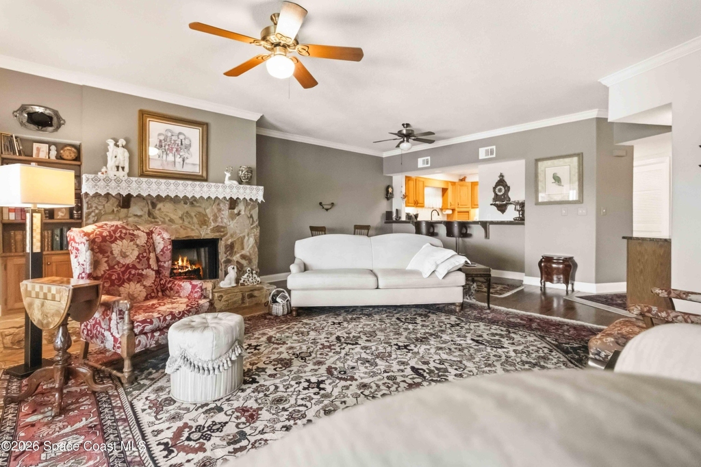 905 N Harbor City Boulevard - Photo 10