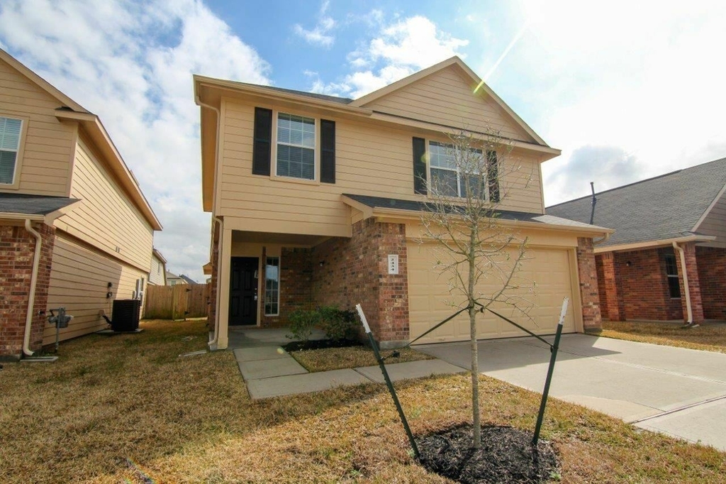 2434 Connors Path - Photo 0