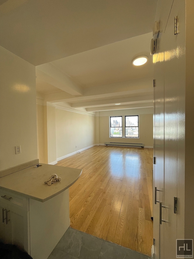 West 79 Street - Photo 2