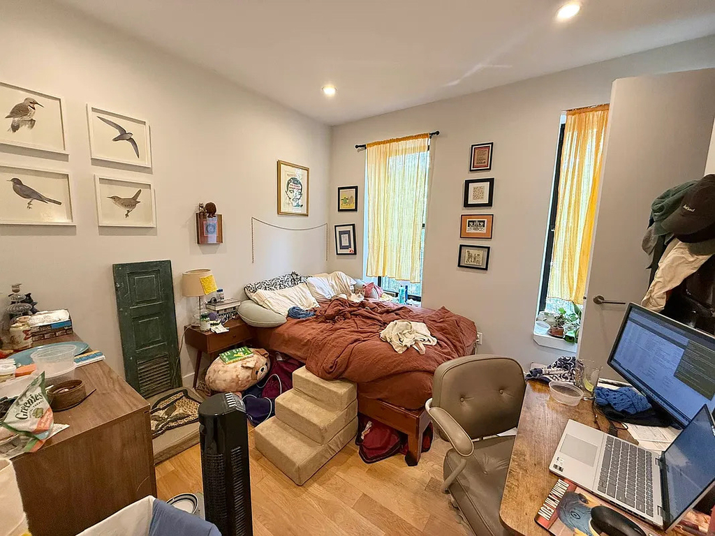 951 Prospect Place - Photo 8