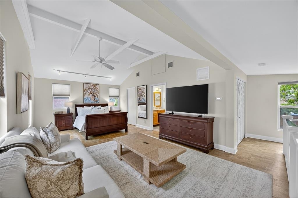 221 13th Avenue Ne - Photo 39