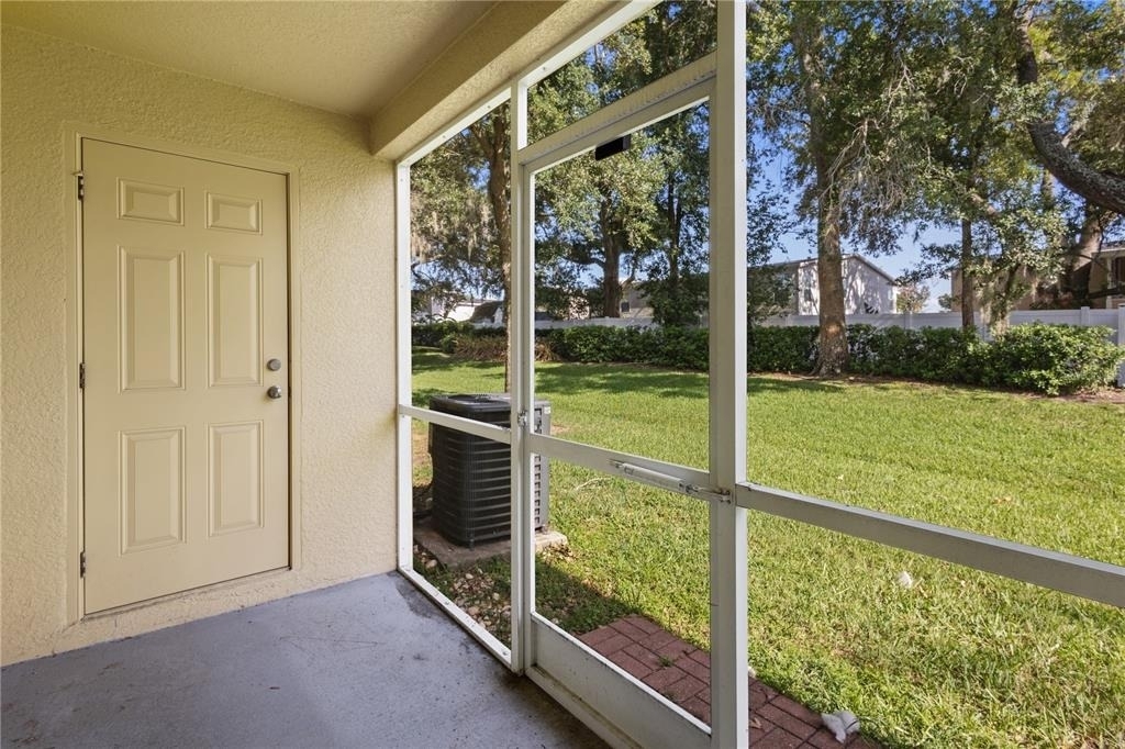 37678 Aaralyn Road - Photo 4