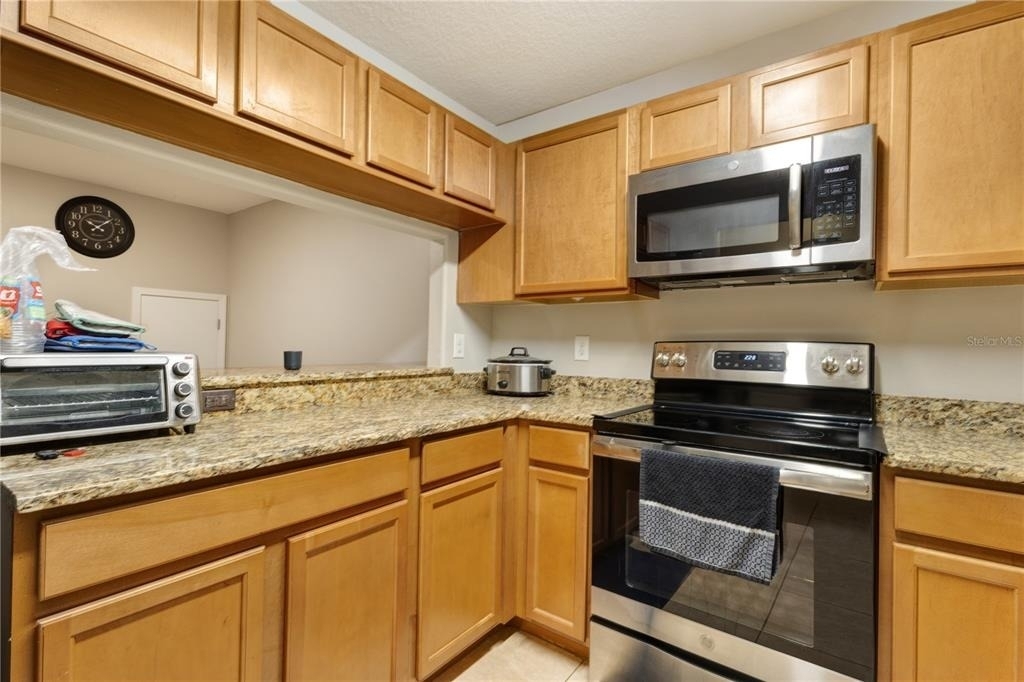 37678 Aaralyn Road - Photo 11
