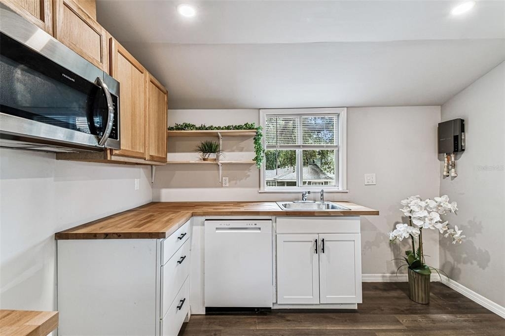 1006 E 26th Avenue - Photo 23