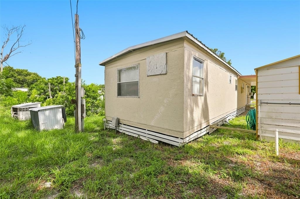 7130 Commons Boulevard - Photo 17