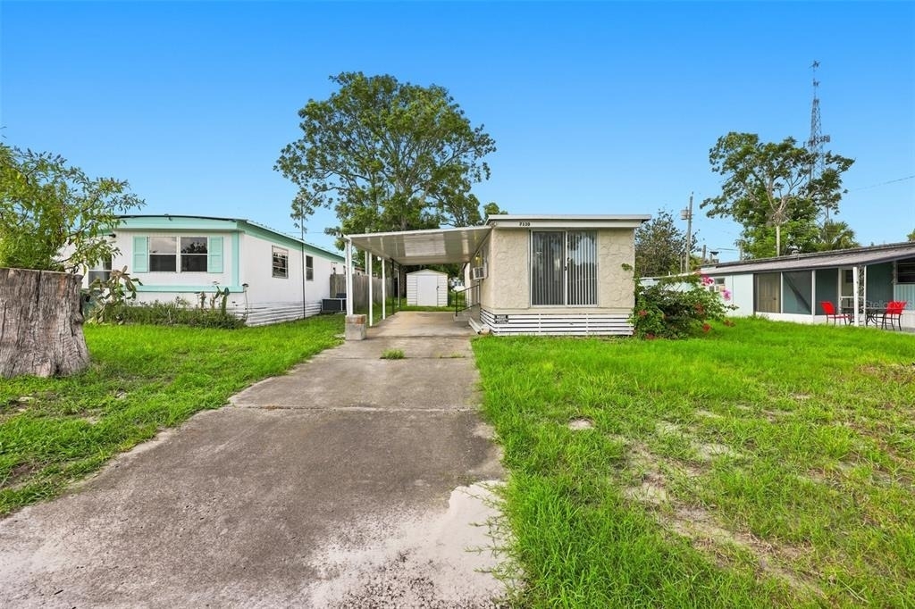 7130 Commons Boulevard - Photo 1