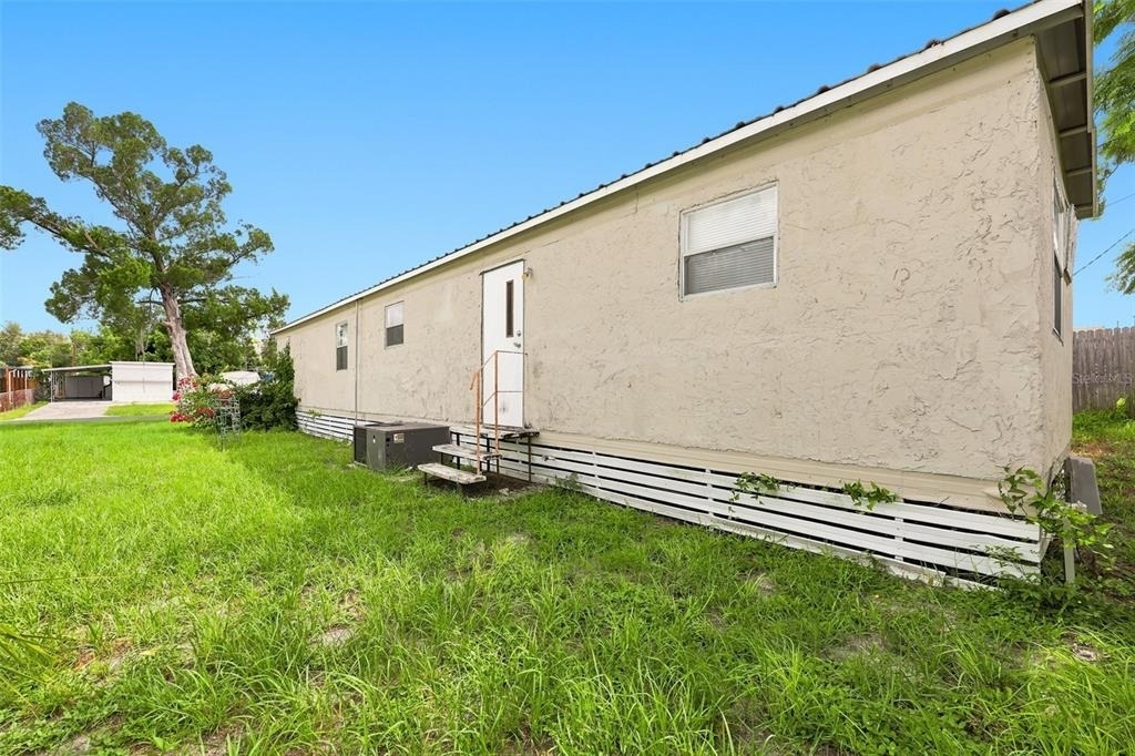 7130 Commons Boulevard - Photo 18