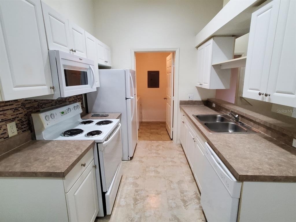 5903 Willow Ridge Drive - Photo 8