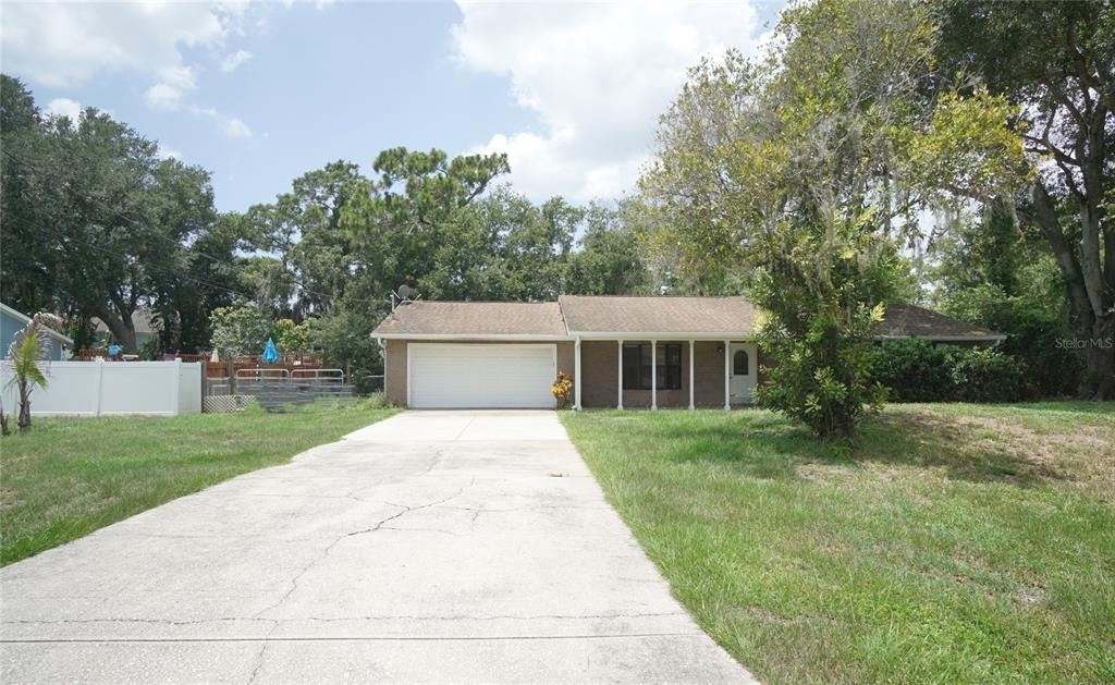 6005 Christy Lane - Photo 1