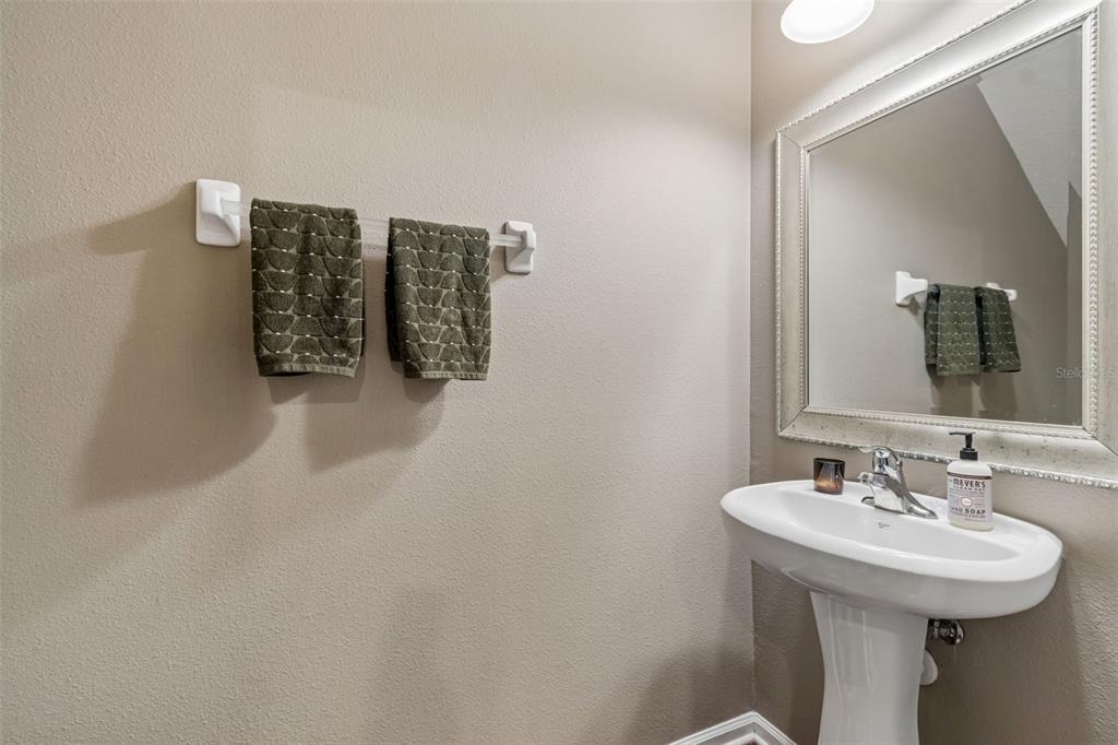26606 Castleview Way - Photo 10
