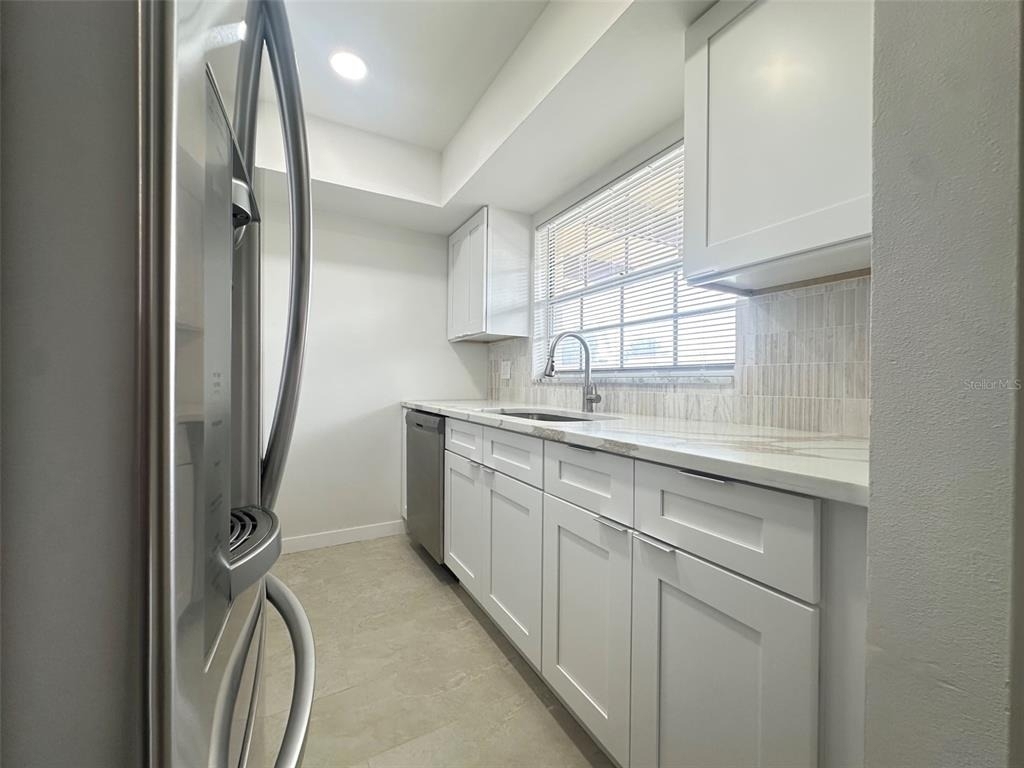 1845 S Highland Avenue - Photo 4