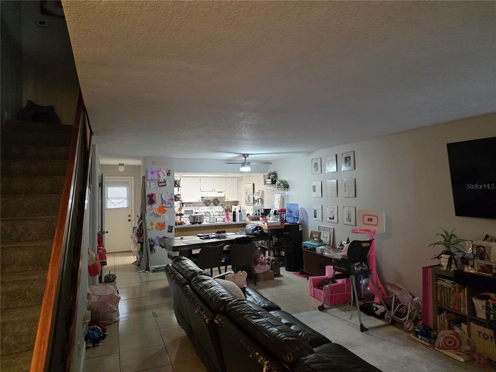 4823 W Mcelroy Avenue - Photo 1