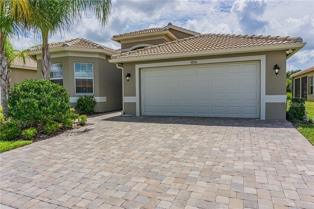 4836 Grand Banks Drive - Photo 1