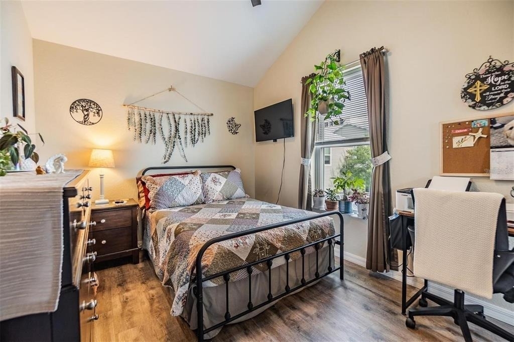 1265 Jade Place - Photo 6