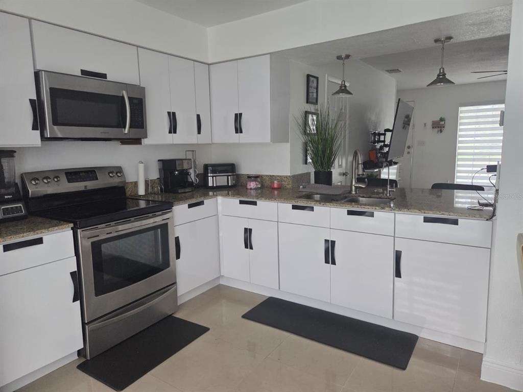 1811 Bentley Blvd - Photo 2