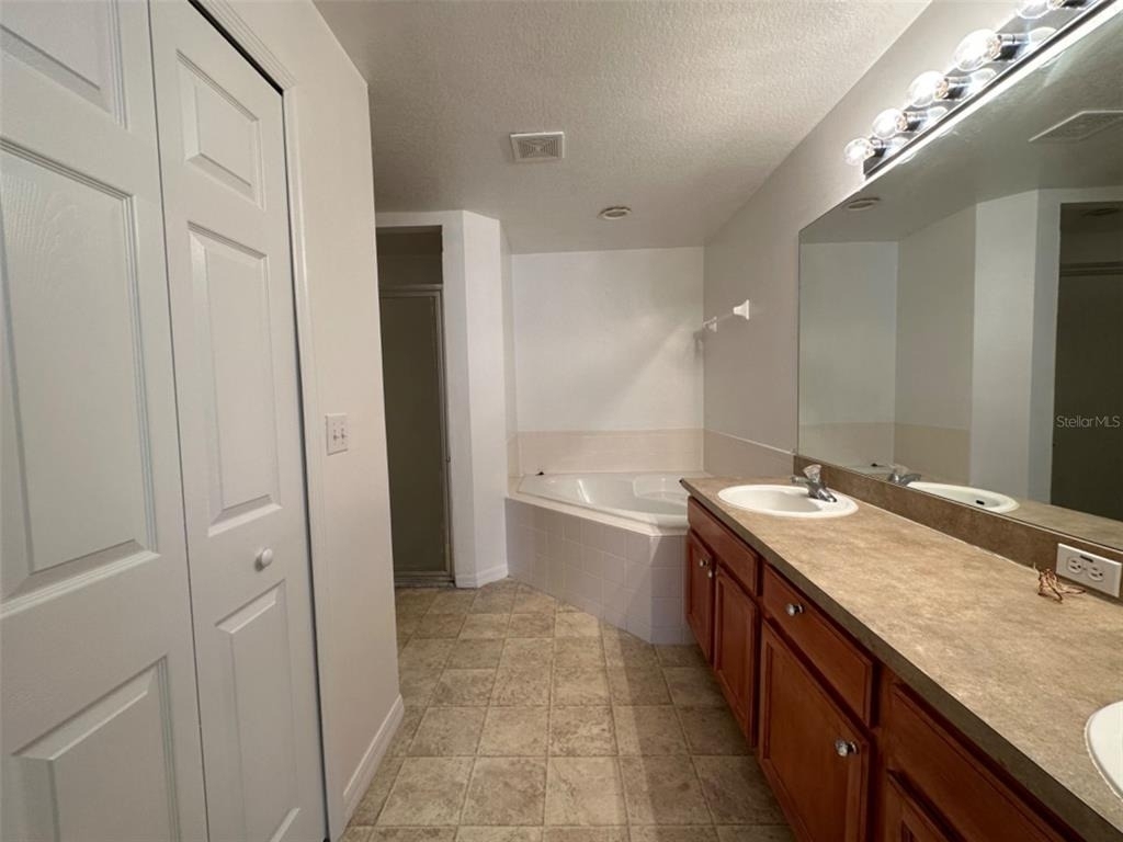 2932 Foraker Way - Photo 26