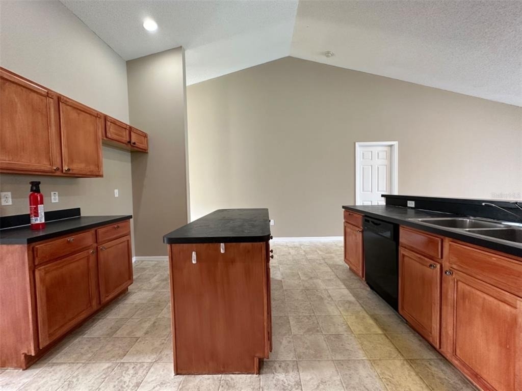 2932 Foraker Way - Photo 22