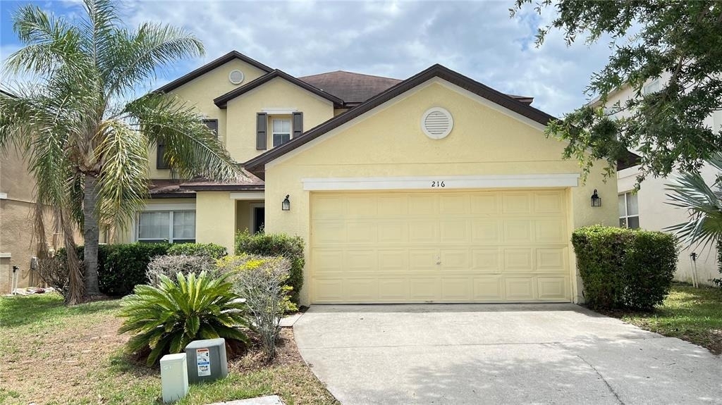216 Verdi Street - Photo 0