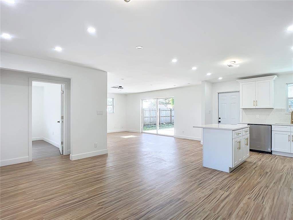 1428 Margina Avenue - Photo 5
