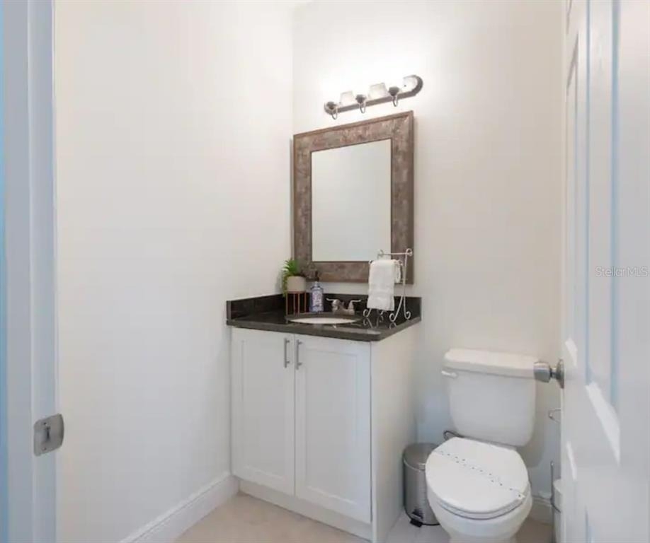 470 Lake Shore Parkway - Photo 29