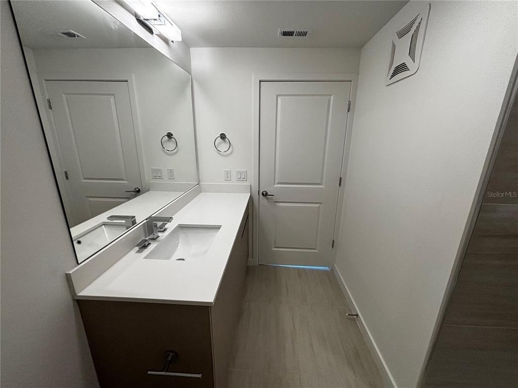 5563 Millenia Park Boulevard - Photo 32
