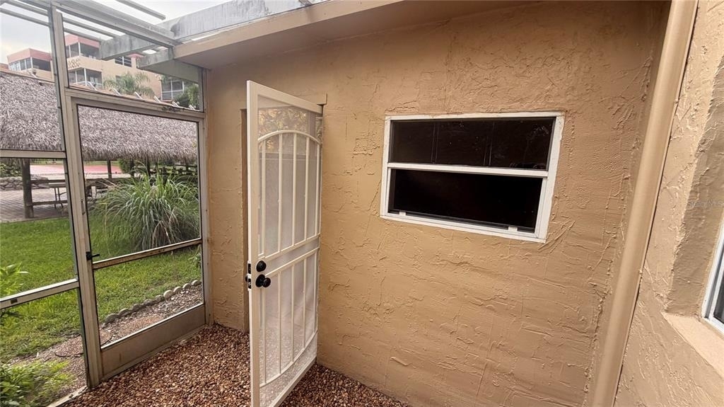 406 Nw 68th Avenue - Photo 9
