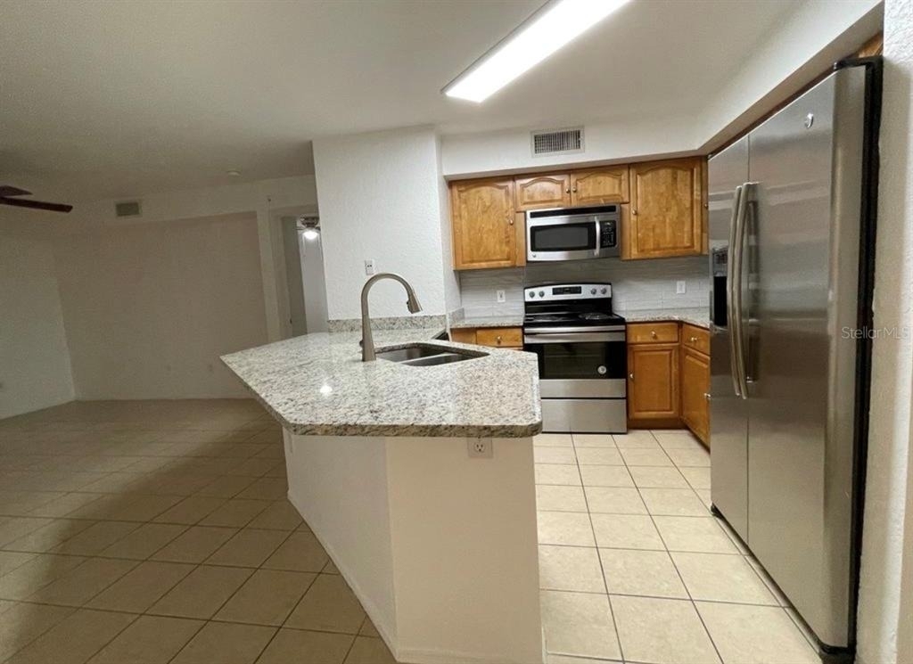 827 Camargo Way - Photo 6