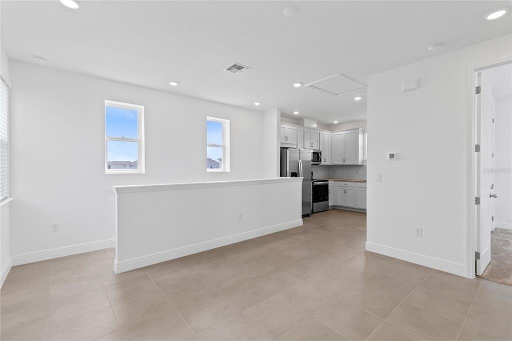 9711 Undset Alley - Photo 2