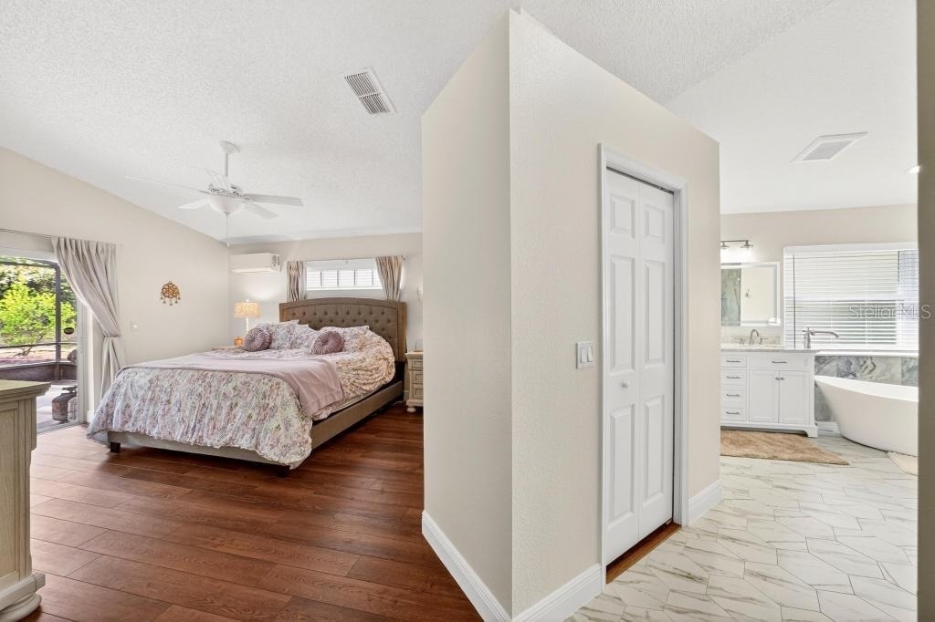 5477 Glen Oak Place - Photo 47