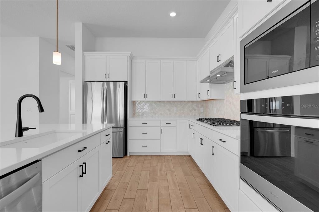 10393 Park Estates Avenue - Photo 9
