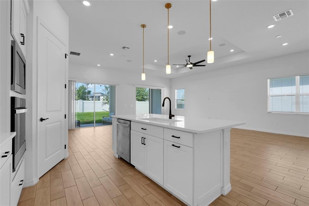 10393 Park Estates Avenue - Photo 10