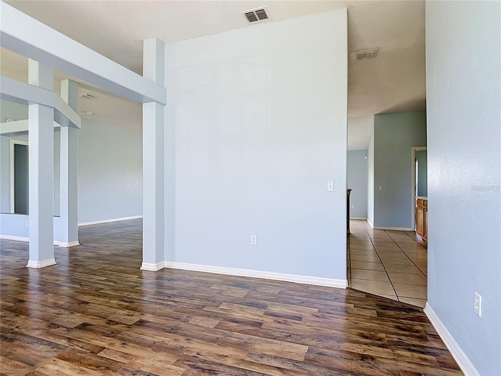 1001 Eiffel Lane - Photo 8