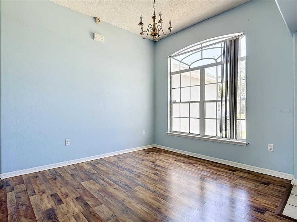 1001 Eiffel Lane - Photo 5