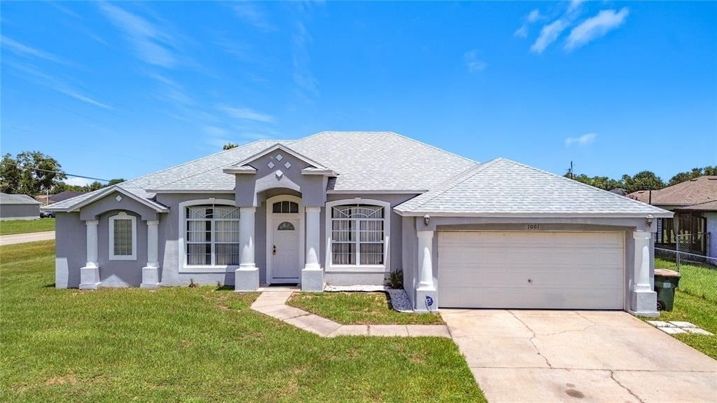 1001 Eiffel Lane - Photo 0