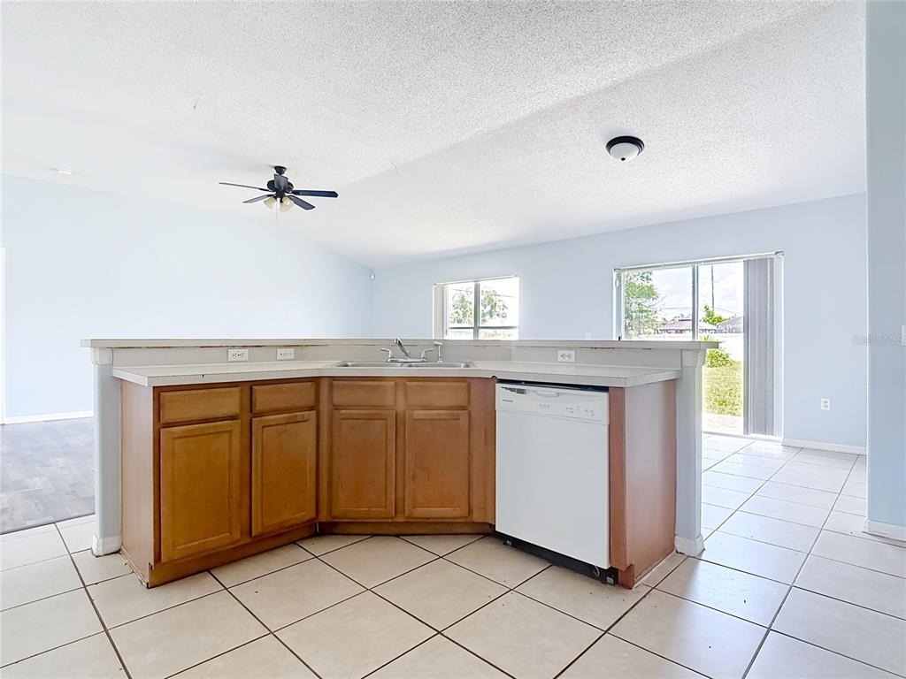 1001 Eiffel Lane - Photo 11