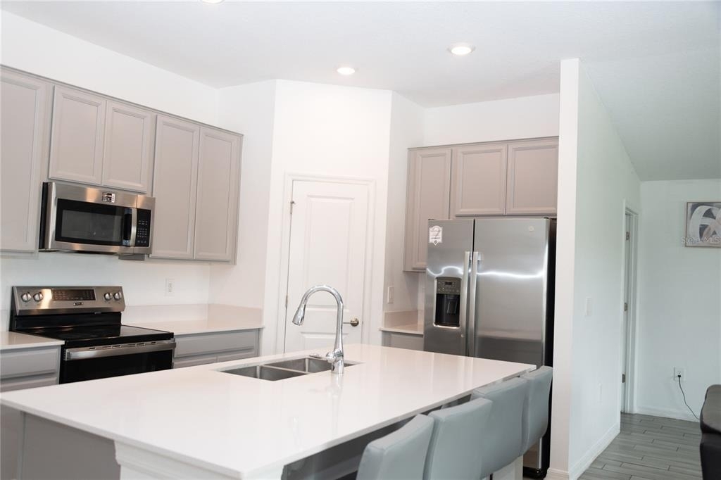 707 Staffora Street - Photo 7
