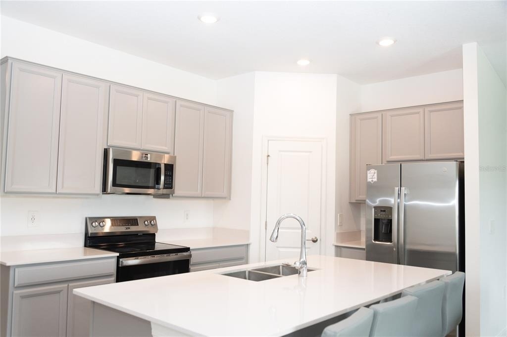 707 Staffora Street - Photo 6