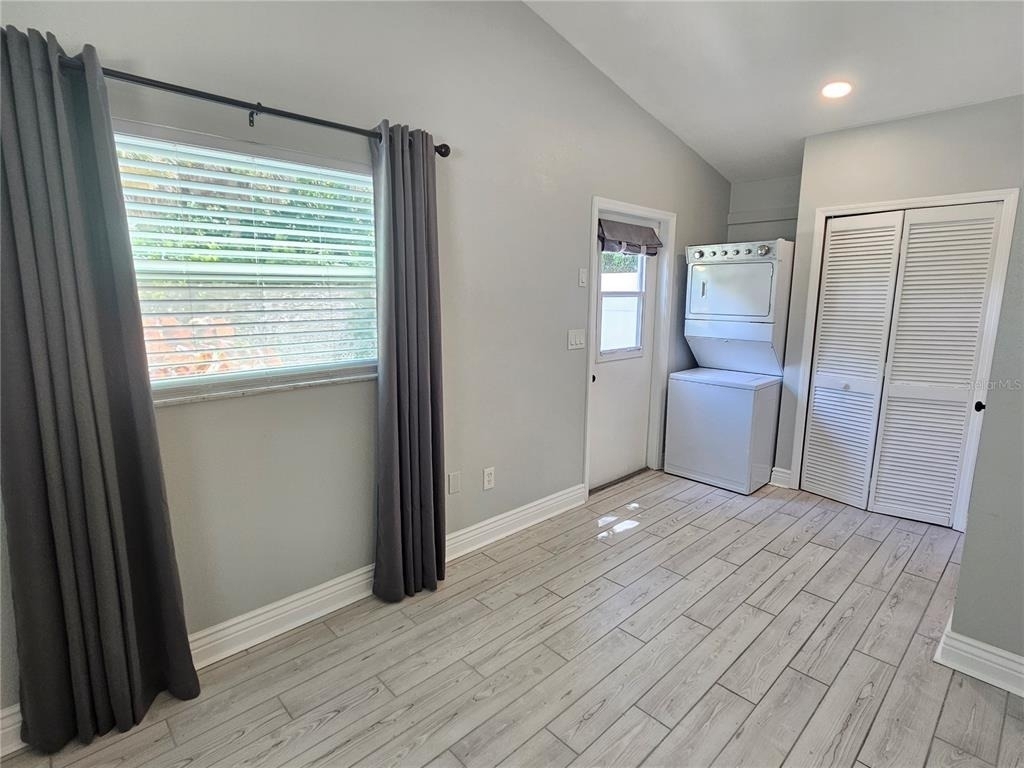 5042 Linda Street - Photo 13
