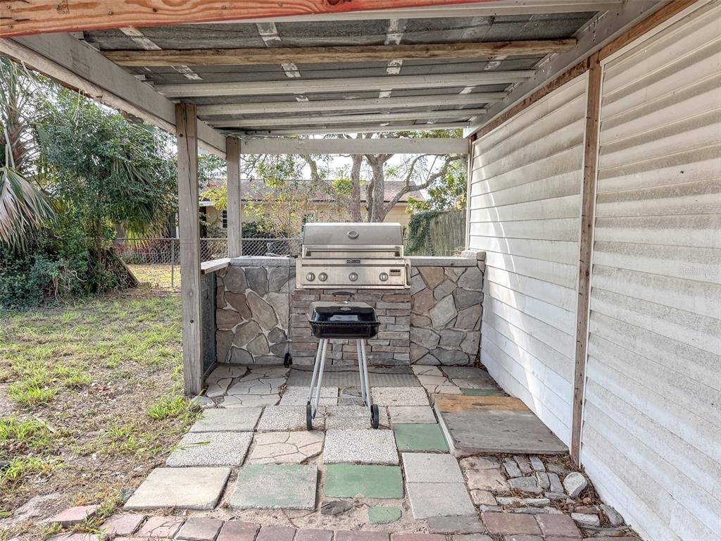 124 Shelley Drive - Photo 16