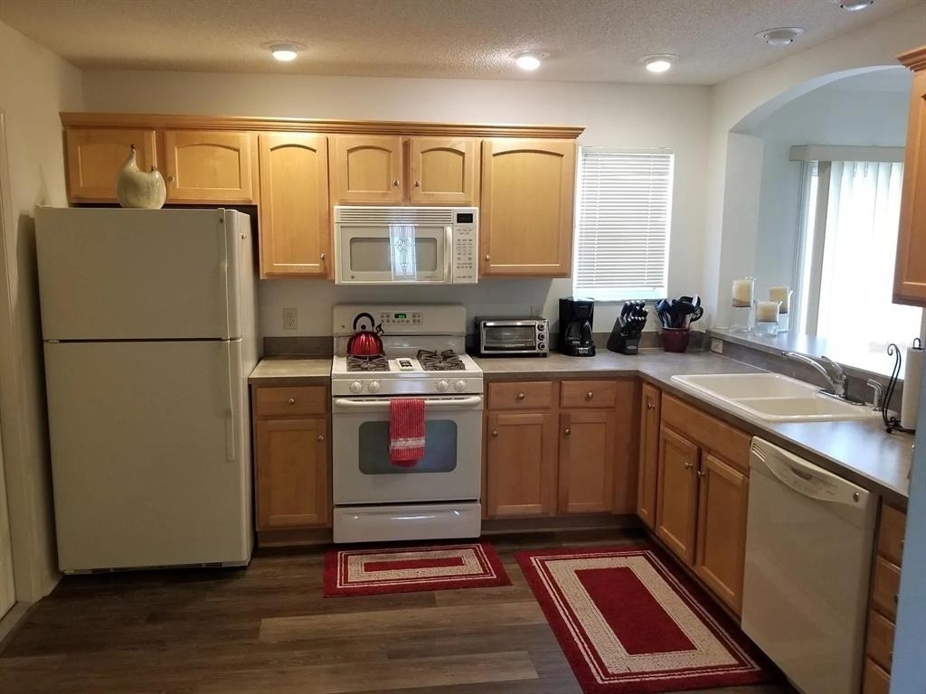 1255 Virginia Drive - Photo 3
