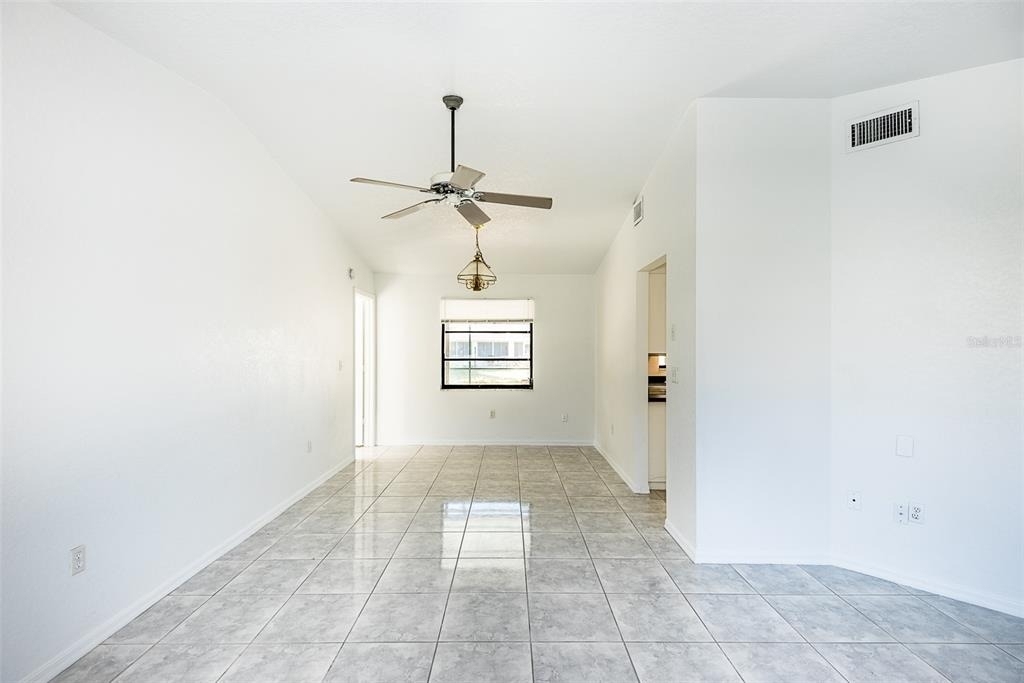 838 Jarvis Street - Photo 6